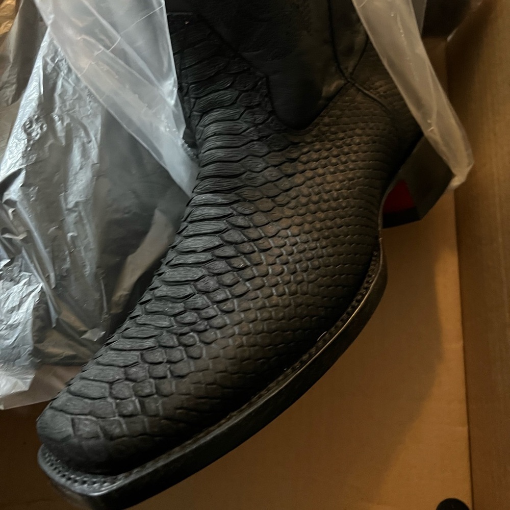 Black Python Cutter Toe Boots